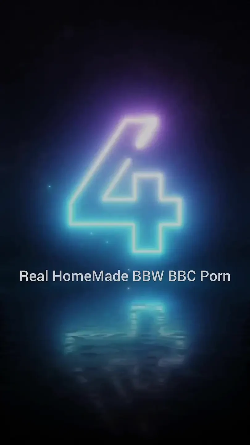 生长阶段暴露我的阴户拉扯我的阴毛