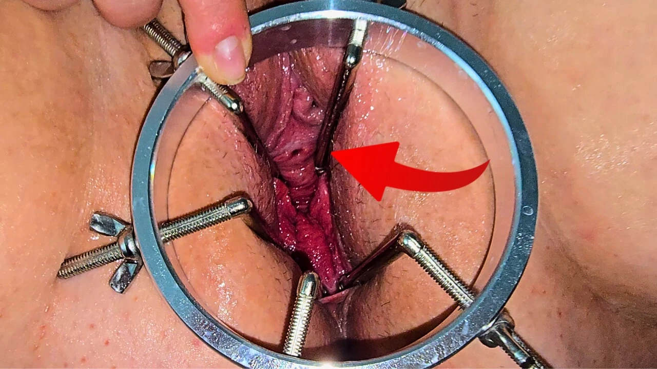 子宫颈玩耍和尿洞操逼特写！