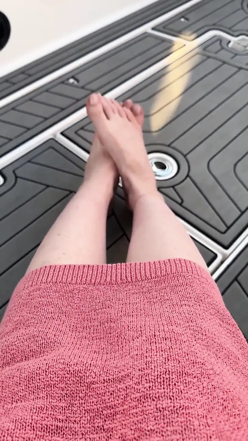 用腿打球