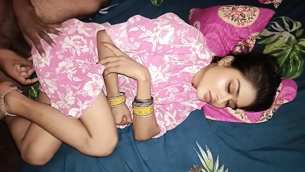 我的妻子德西印度美丽的穆斯林女孩德西印度阿姨性爱视频 Xxx 视频 PornHub 视频 Xvideo