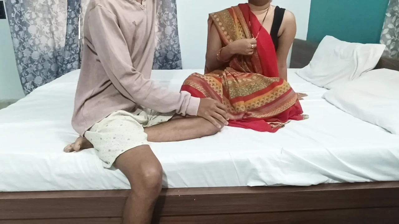 Dost ki behen ko choda madarchod randi ki tahara pela