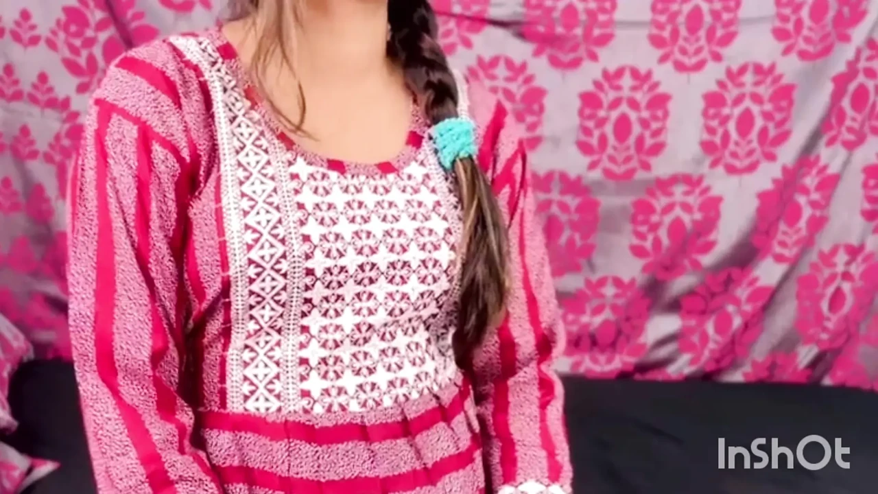 Indian Jija ji ne apne choti sali ki virgin pussy milte hi uski pussy ros nikal diya,pussy ros piya jija ji ne Anal Sex kiya