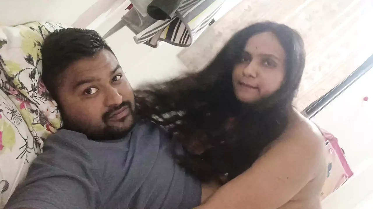 德西印度马拉地已婚霍尼夫妇自拍骑乘视频