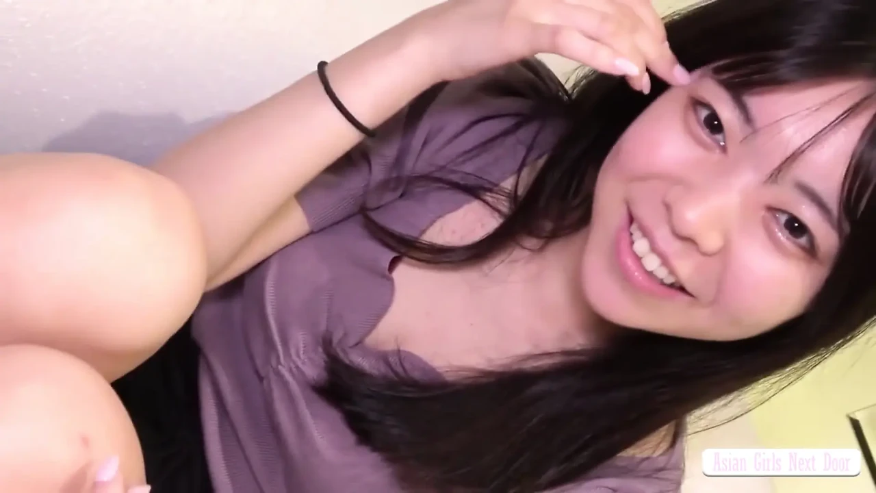 Inexperienced Massage Therapist Discovers a Bold New Side During an Unforgettable Private Experience