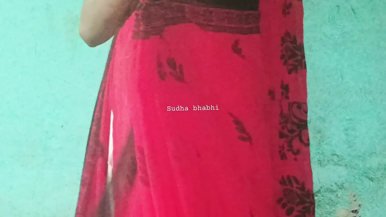 Sudha bhabhi ne saree wearing sudha bhabhi ne saare undressed kar rakh de.