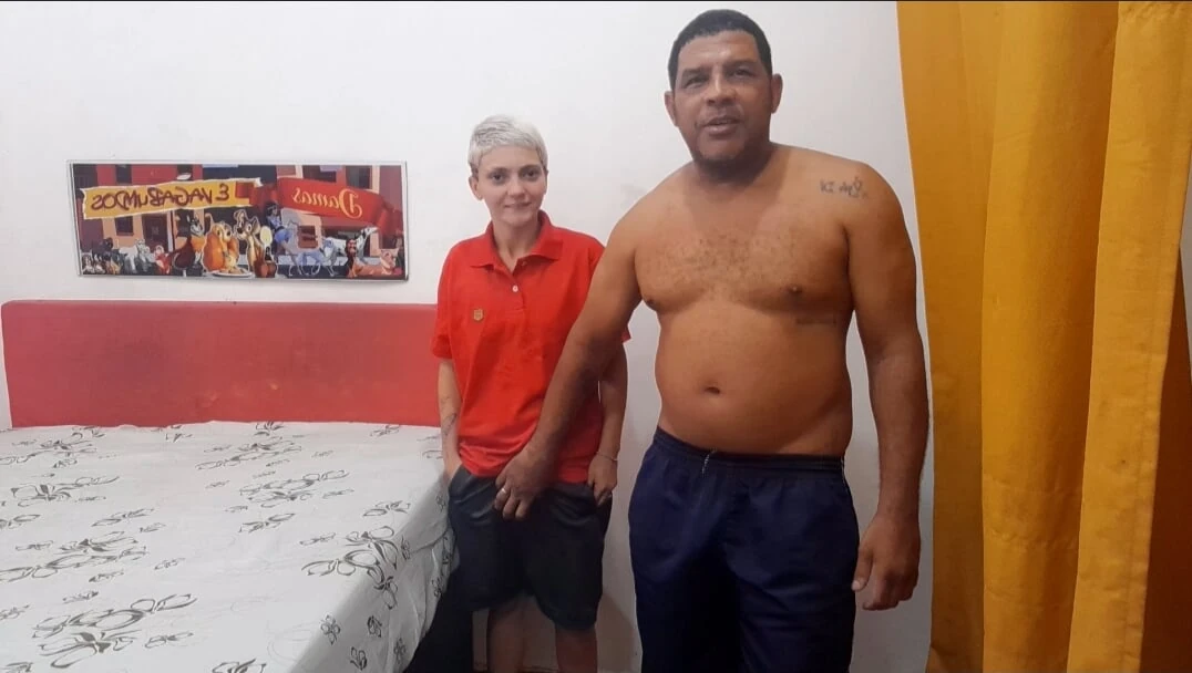 Leo Ogre在继兄弟时代和他的朋友BOYCETA