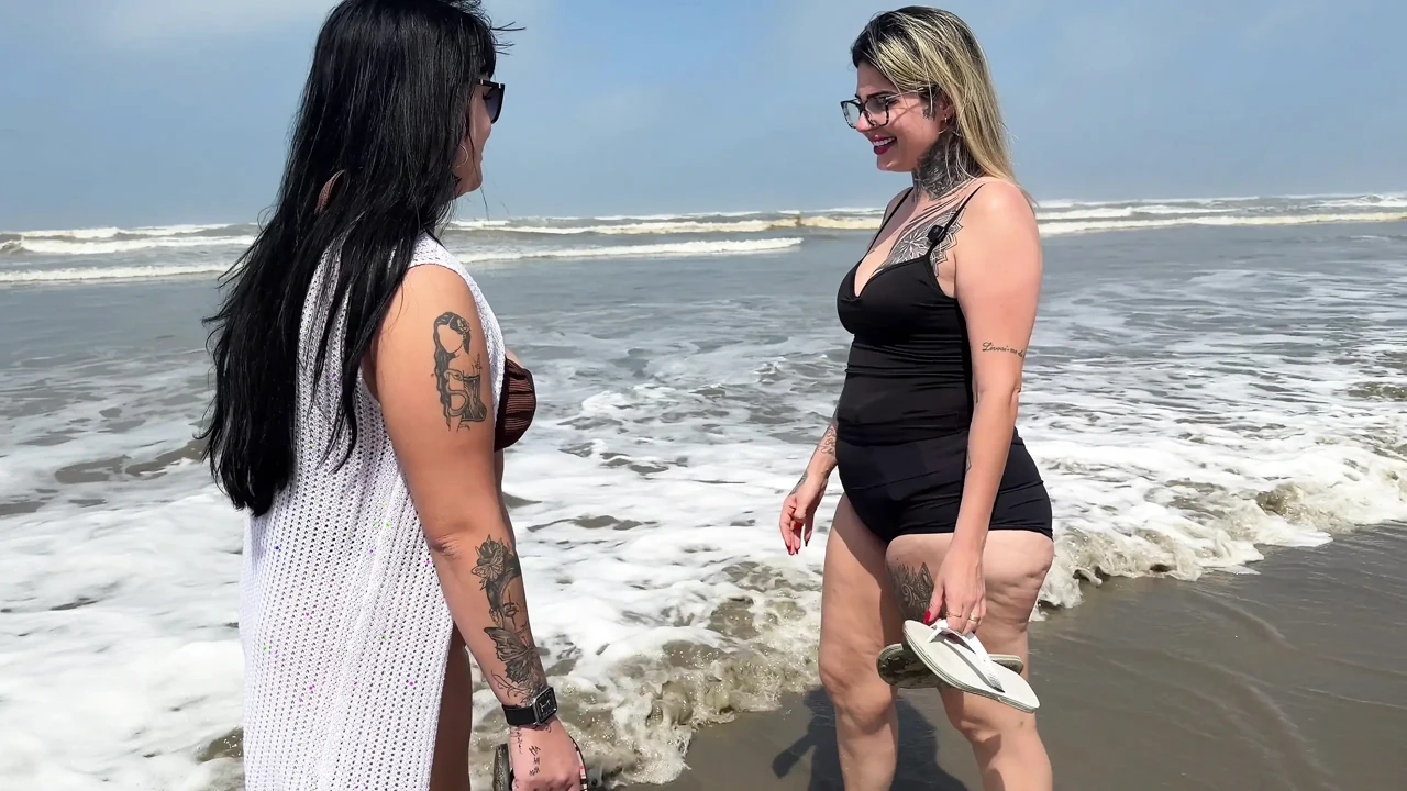 On the beach my wife and I invited a beachgirl to fuck she accepted because she was very horny! she has a pink pussy
