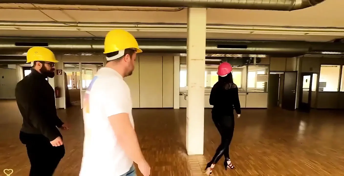 粗糙! 极端建筑三人行!