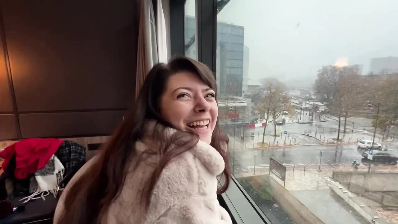 A Beautiful French Girl Gets Fucked In The Snow In Paris !!!
