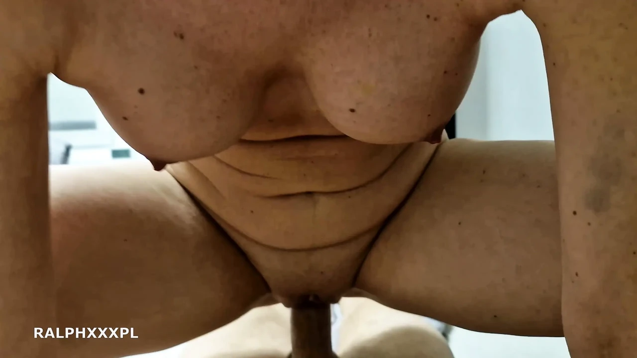 继母让我给她授精，她想和我一起怀孕 4k
