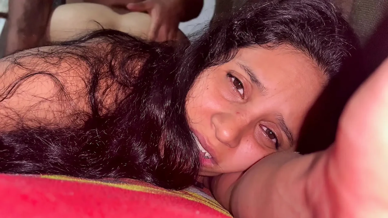 要求的视频：这个学生妹乱搞美味并被狠操