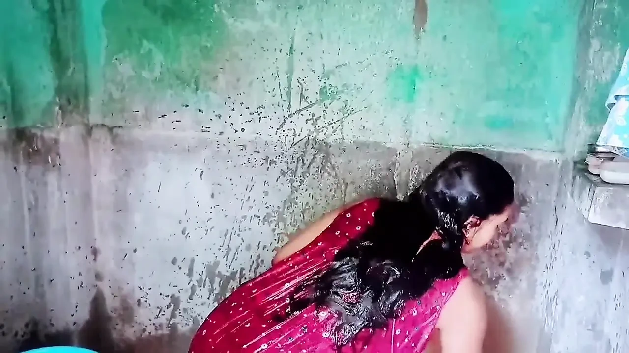 Desi Indian stepsister squirt orgasm sex video