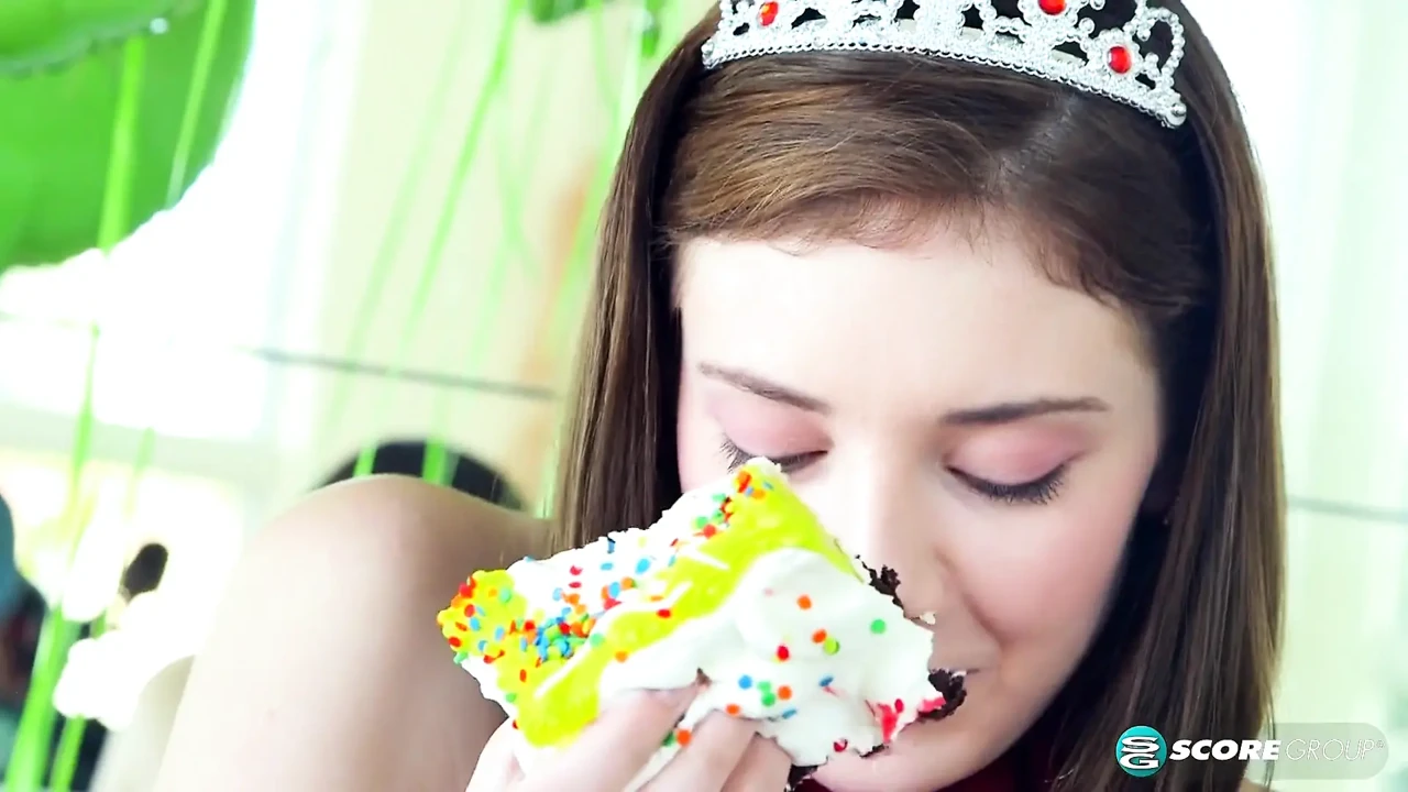 Blaire Ivory a 生日射精
