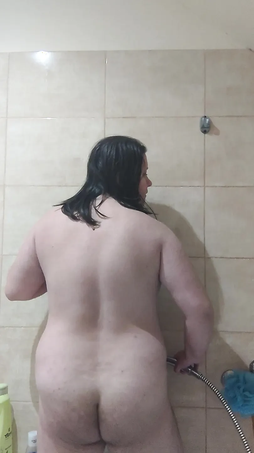 Water shower fun in the bath room