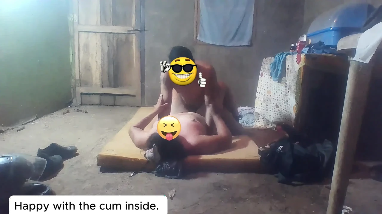 热辣人妻被她的壮男无套干。每个绿帽男的梦想。第2部分。
