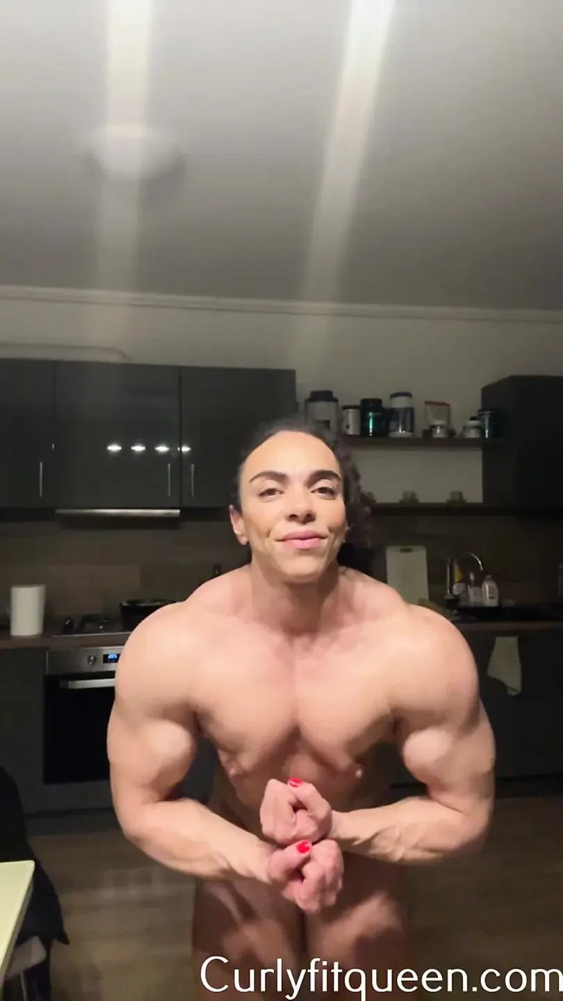 肌肉发达的爱在无情的狂欢中爆发