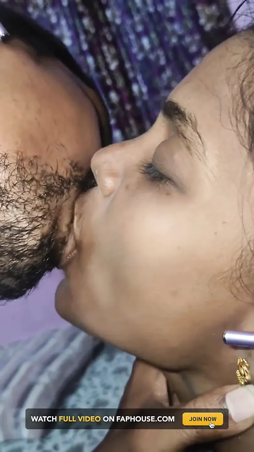 家庭妻子与姐夫一起享受
