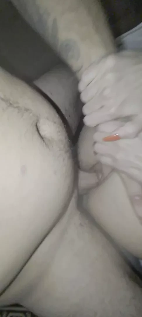 在酒店里操她 9 小时，德国素人