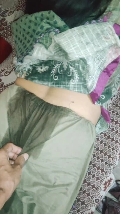 Loray ki Dewani Bhabi Gand me