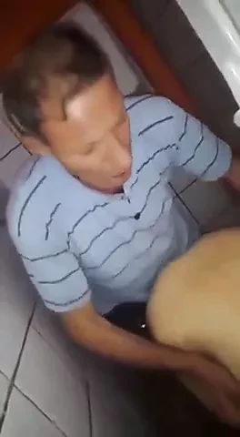Jebo majku, sto jebe fino