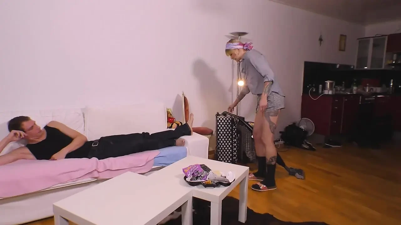 性感金发婊子的大鸡巴