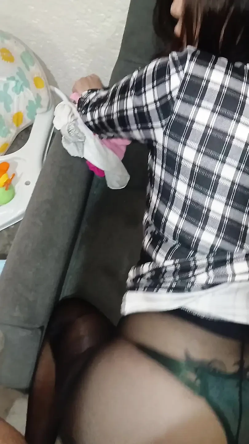 在沙发上