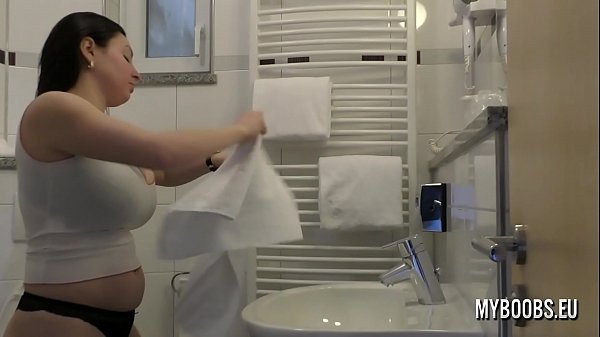 huge_tits_babe_amanda_talia_boobs_play_in_her_bed_and_her_private_bathroom