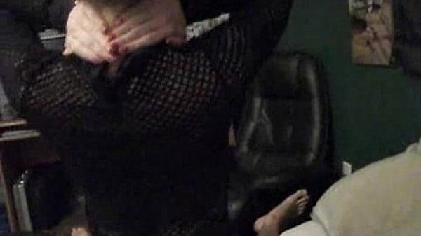 redheaded_girlfriend_cums_all_over_my_huge_cock