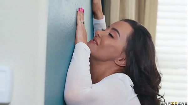 threesome_brazzers_enter_promo