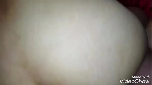 flaquita_de_perrito_le_gusta_pinga_de_su_marido_aventajado