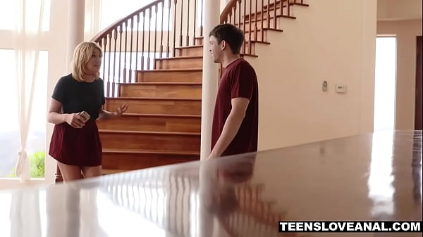 zelda_morrison_gets_large_penis_shoved_in_her_asshole