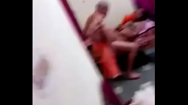 amateur_indian_old_man_strips