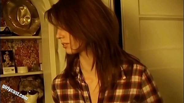 skinny_cute_teen_diana_first_time_on_cam