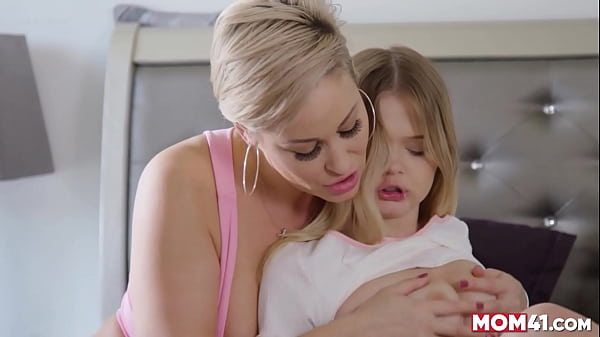 une_tutrice_lesbienne_baise_son_eleve_de_18_ans_mom41