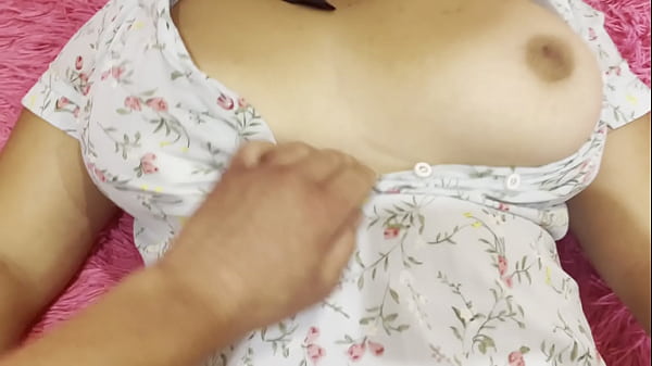 turk_fatma_siki_kedi_anal_seviyor_ve_onu_becermek_istiyor