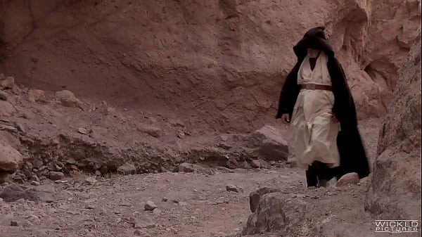 award_winning_director_axel_braun_films_the_most_ambitious_porn_movie_ever_made_will_leia_succumb_to_the_dark_side_of_the_force_will_han_shoot_first_will_chewy_get_lucky_