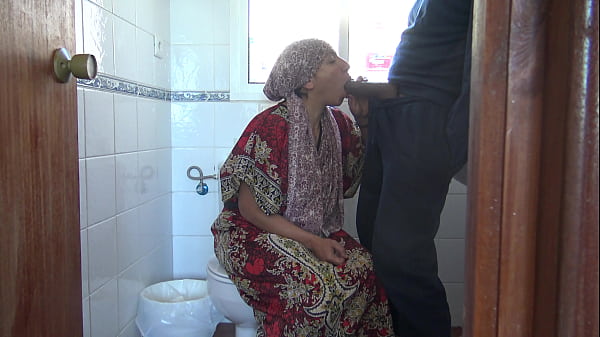 amateur_arab_turkish_milf_first_time_sex_with_a_big_black_cock