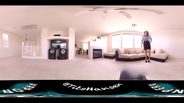 virtual_reality_360_4k_small_penis_humiliated_by_realtor