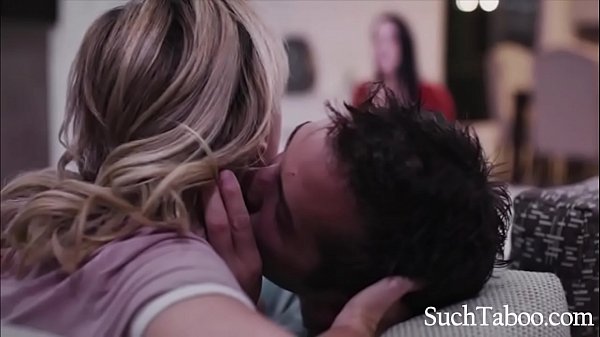 virtual_home_assistant_young_couple_into_sex