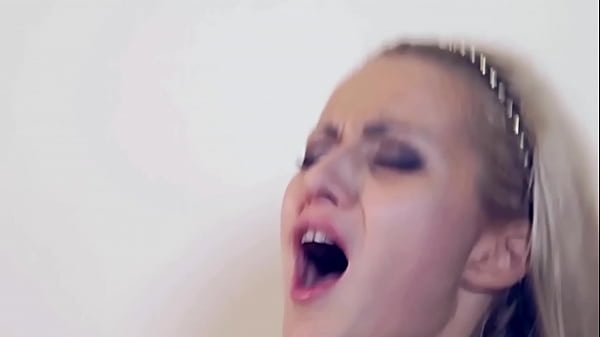 cherry_choky_ice_cherry_kiss_choky_ice_