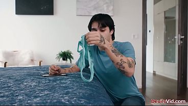 big_tits_ryan_keely_was_caught_by_her_stepson_cheating.the_guy_promised_to_keep_silent_in_exchange_of_him_licking_and_fucking_his_stepmoms_hairy_pussy