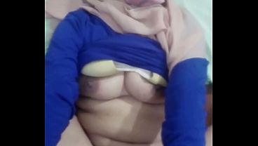 wanita_dewasa_indonesia_terbaru