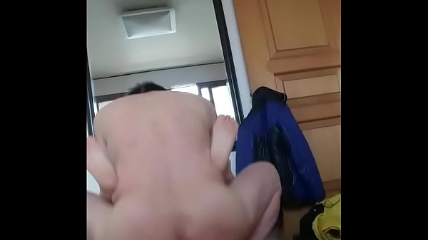 marido_socando_forte_na_esposa_idosa