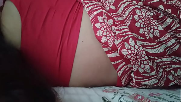 indian_housewife_mou_bhabi_enjoyed_-desi_pussy_desi_boy_tight
