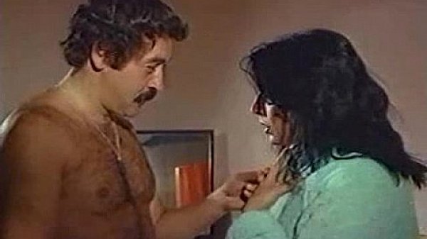 zerrin_egeliler_old_turkish_sex_erotic_movie_sex_scene_hairy